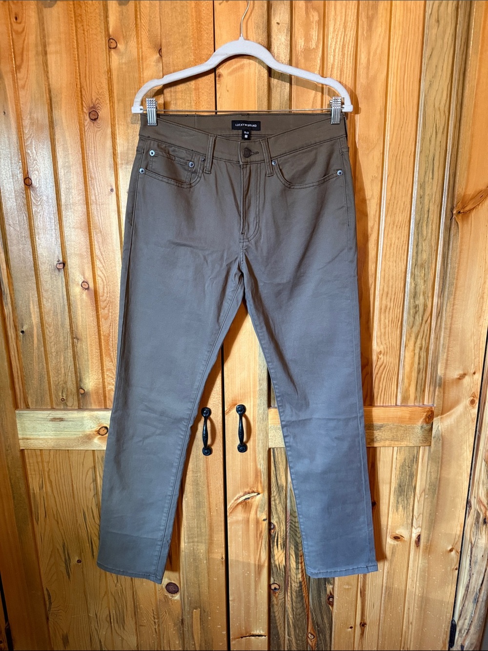 Lucky Brand Men's Slim Straight 121 Brown Pants